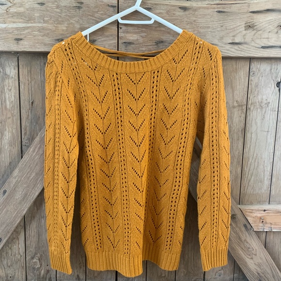 Adjustable Sweater - Picture 2 of 2